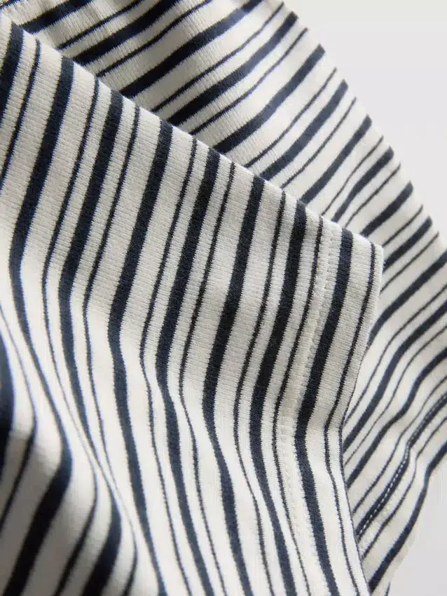 The Primark Scene | Camiseta sin mangas con rayas asimétricas