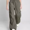 The Primark Scene | Pantalones cargo de talle medio con cordón