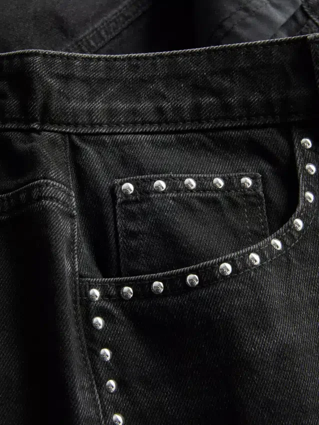 The Primark Scene | Shorts de mezclilla de algodón con tachuelas