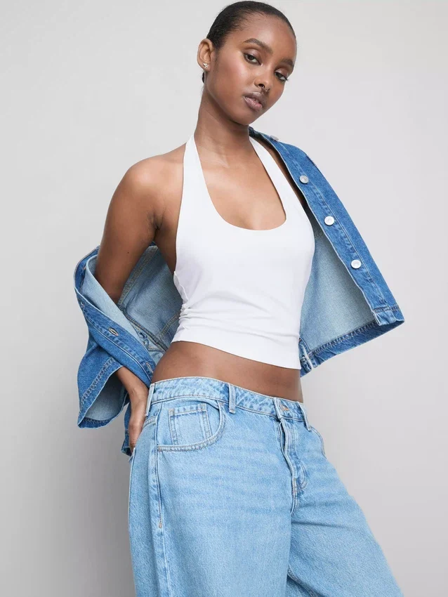 The Primark Scene | Top corto con cuello halter