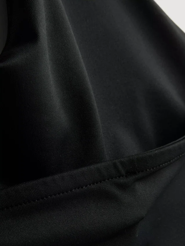 The Primark Scene | Top corto con cuello halter