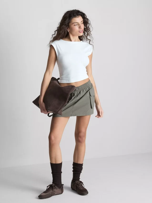 The Primark Scene | Top sin espalda con mangas casquillo