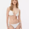 Top de bikini de croché con detalles de cuentas