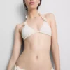 Top de bikini triangular con estampado floral en 3D