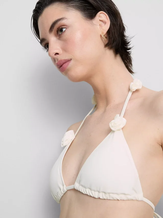 Top de bikini triangular con estampado floral en 3D