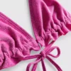Top de bikini triangular con volantes brillantes