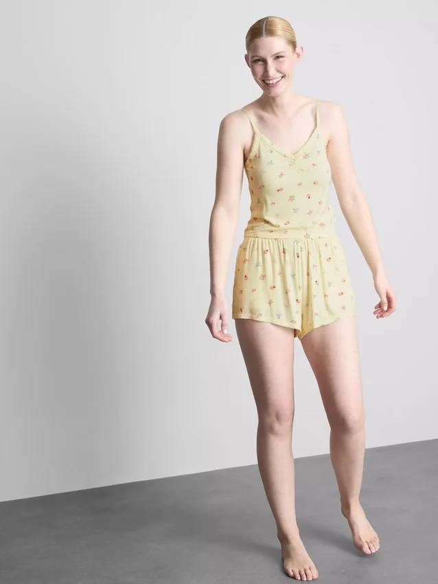 Top de pijama tipo camisola con estampado floral y tejido acanalado