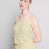Top de pijama tipo camisola con estampado floral y tejido acanalado