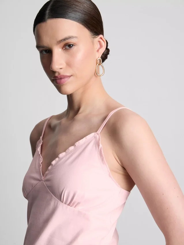 Top tipo babydoll con cuello en V