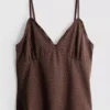 Top tipo babydoll con cuello en V