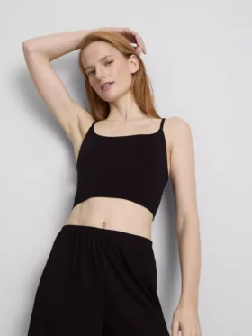 Top tipo camisola corto sin costuras