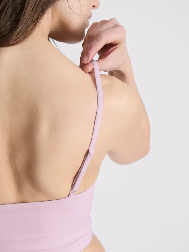 Top tipo camisola corto sin costuras