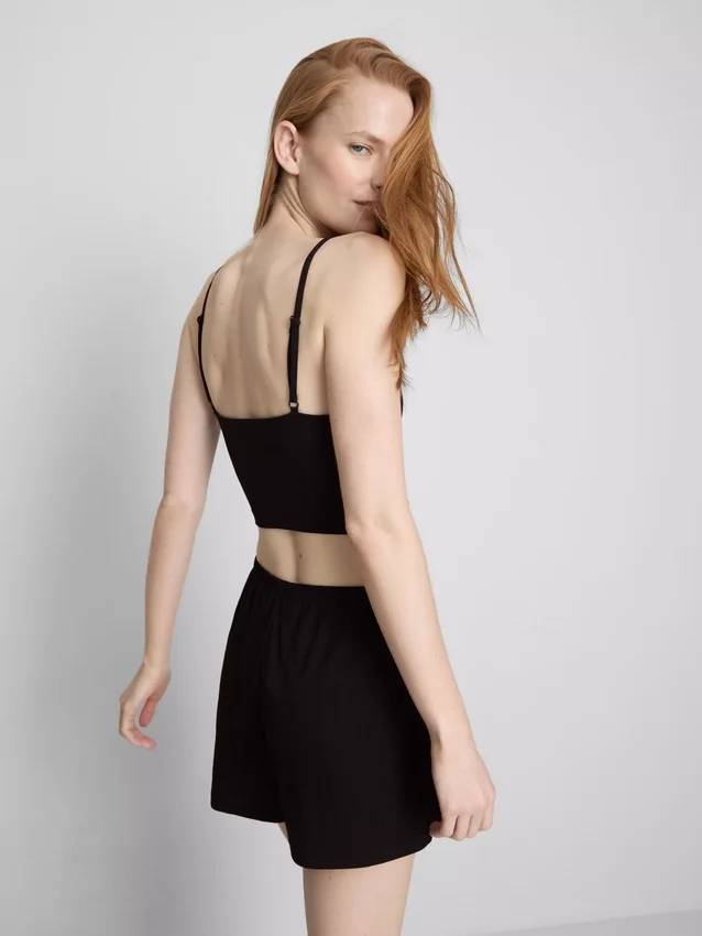 Top tipo camisola corto sin costuras