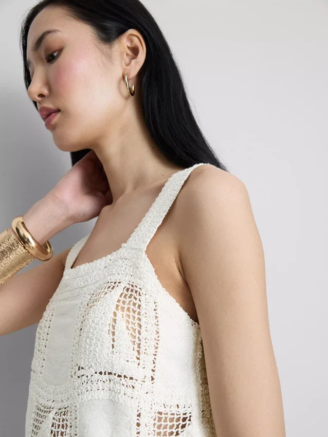 Top tipo camisola de croché con alto contenido de algodón