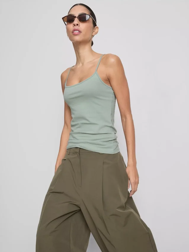 Top tipo camisola elástico con alto contenido de algodón