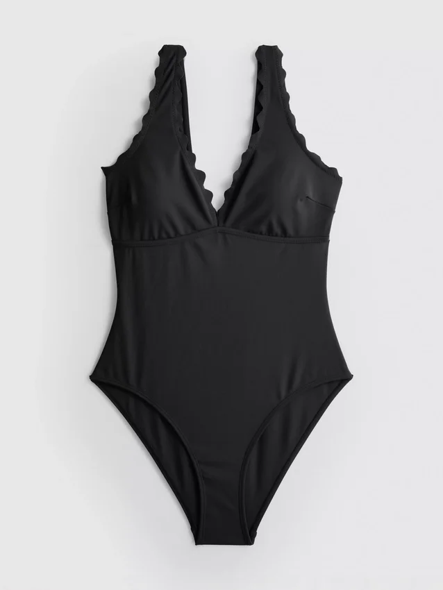 Traje de baño con control de silueta y corte festoneado