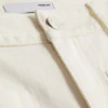 Vaqueros de pierna ancha con bolsillos delanteros