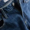 Vaqueros de talle alto y pierna recta