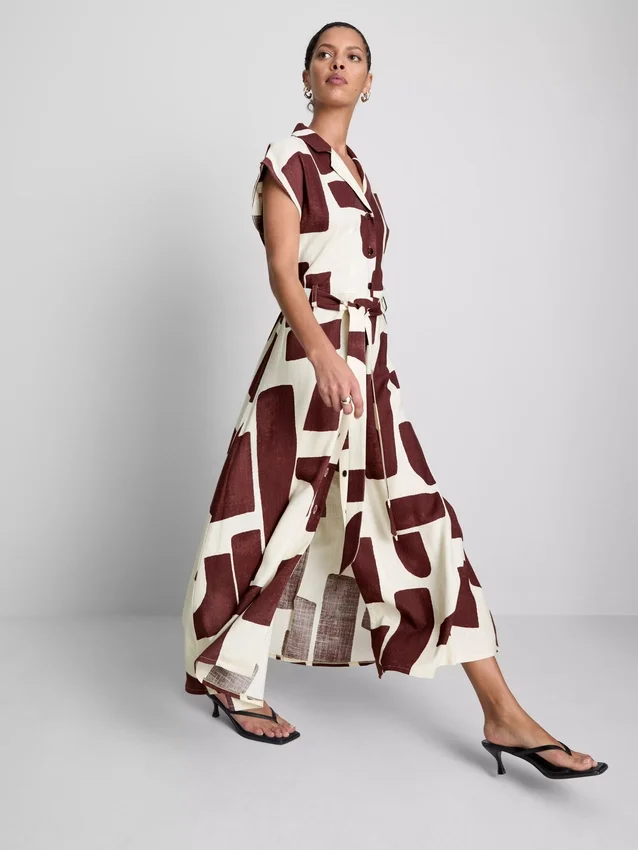 Vestido camisero midi de manga corta