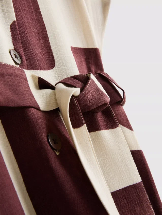 Vestido camisero midi de manga corta