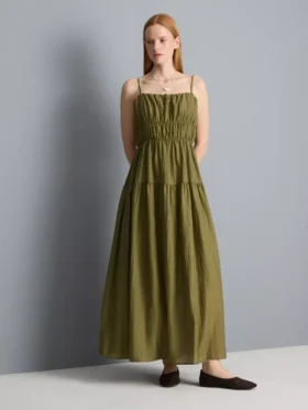 Vestido largo tipo smock con volantes