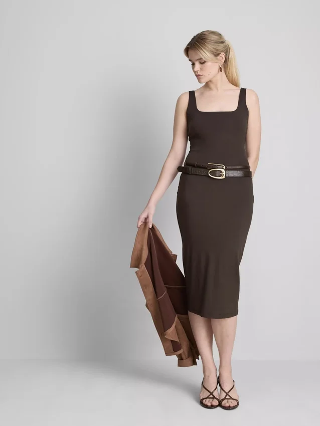 Vestido midi de cuello cuadrado «Second Skin»