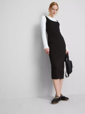 Vestido midi de cuello cuadrado «Second Skin»