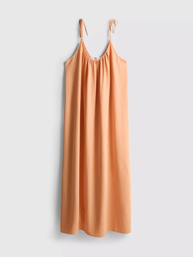 Vestido midi de tirantes