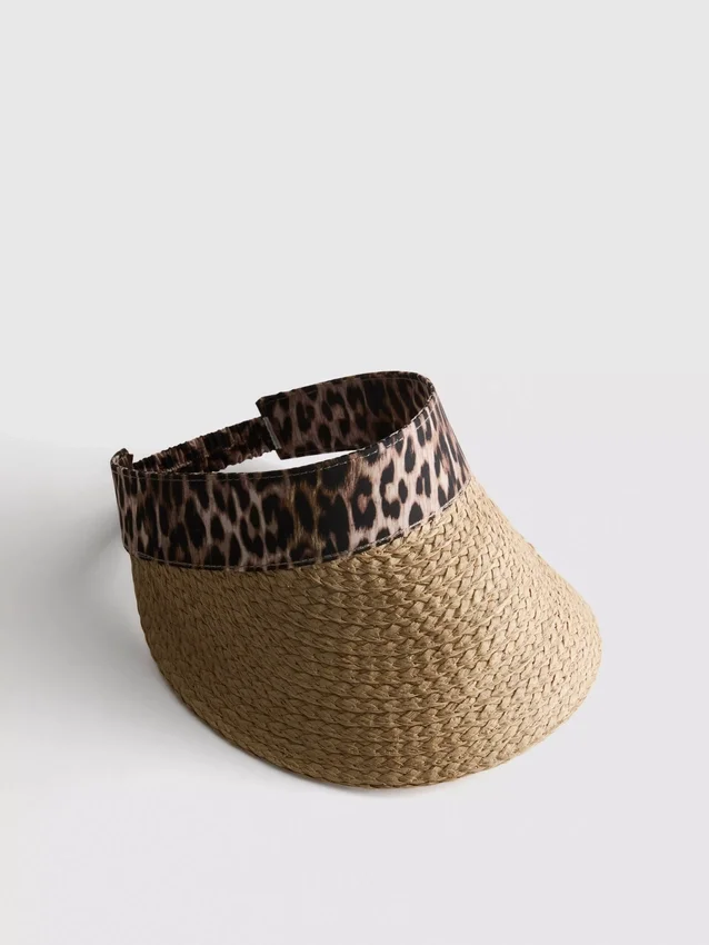 Visera con estampado de animales