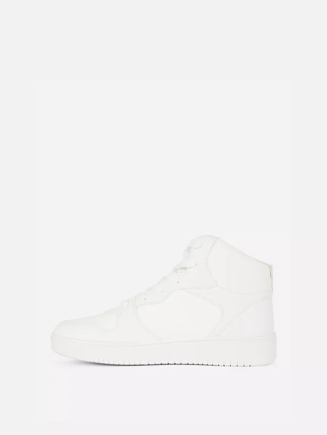 Zapatillas altas de suela gruesa