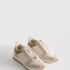 Zapatillas de caña baja con detalles de diamantes