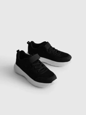 Zapatillas de caña baja de malla