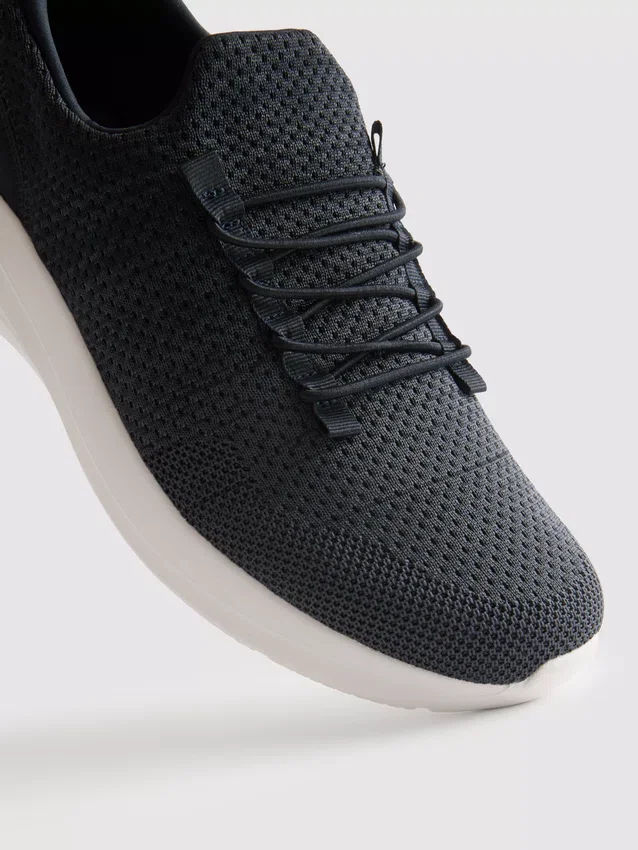 Zapatillas de caña baja sin cordones