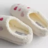 Zapatillas de casa de felpa con diseño de corazón