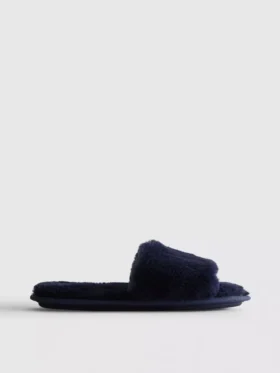 Zapatillas de casa mullidas con tiras cruzadas