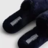 Zapatillas de casa mullidas con tiras cruzadas