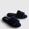 Zapatillas de casa mullidas con tiras cruzadas