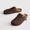 Zapatillas de casa tipo mules de punta cerrada