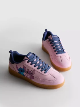 Zapatillas de Disney con suela de goma y el personaje Stitch