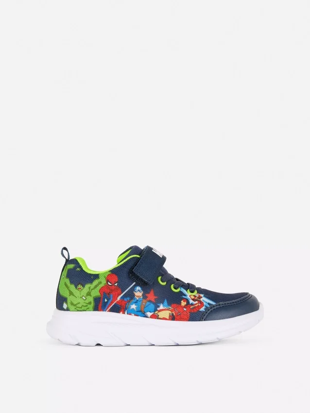 Zapatillas de los Vengadores de Marvel
