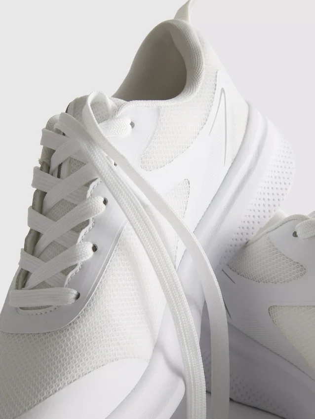 Zapatillas de malla deportiva