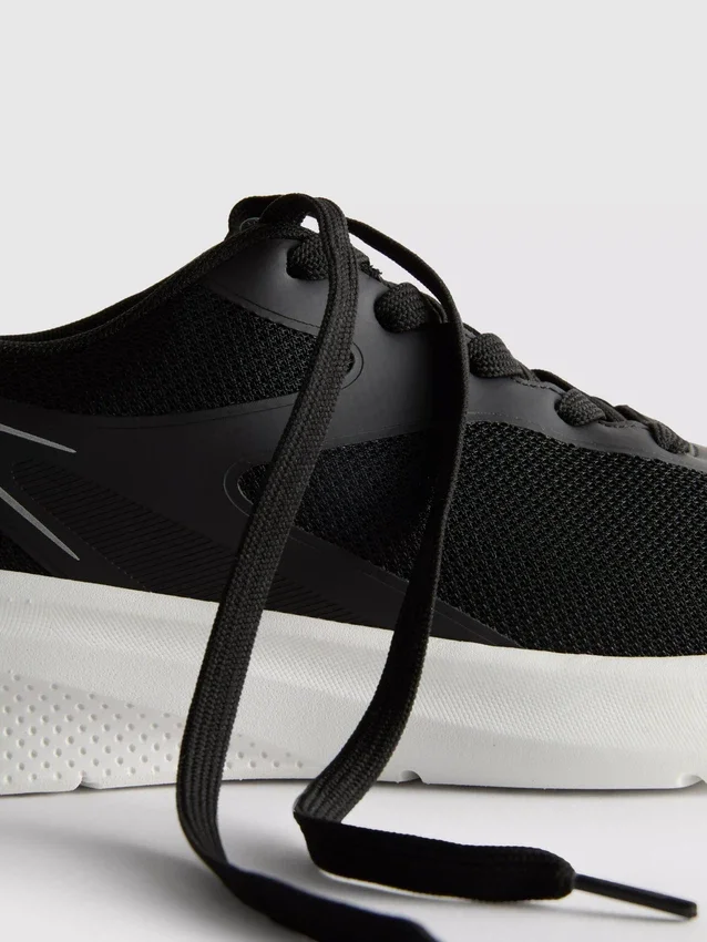 Zapatillas de malla deportiva
