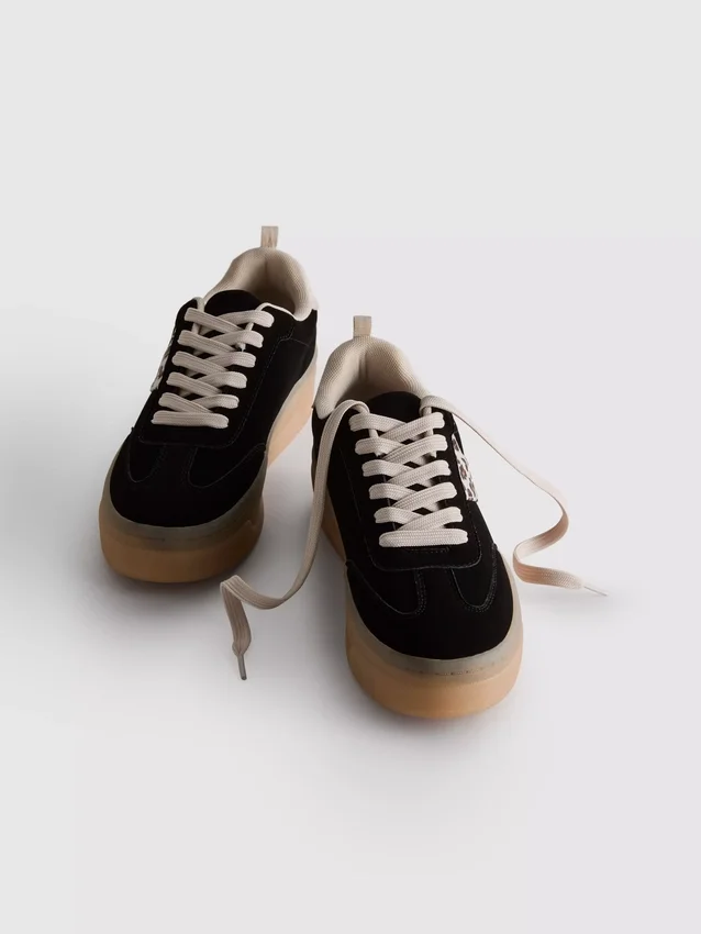Zapatillas de suela gruesa de goma con estampado de leopardo