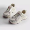 Zapatillas gruesas con cierre de palanca