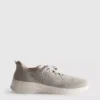 Zapatillas sin cordones con detalles de diamantes