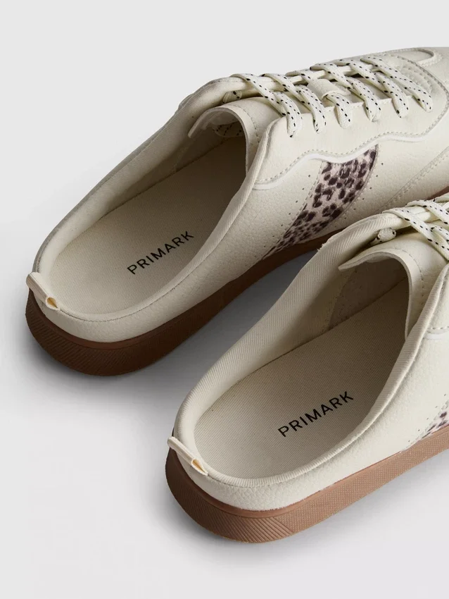 Zapatillas sin cordones con suela de hule