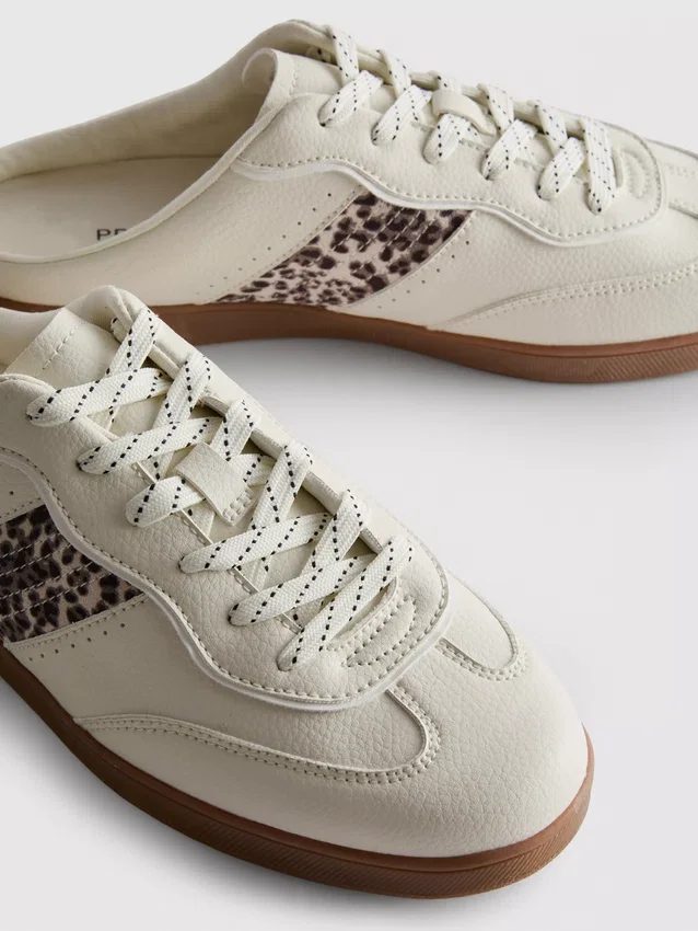 Zapatillas sin cordones con suela de hule