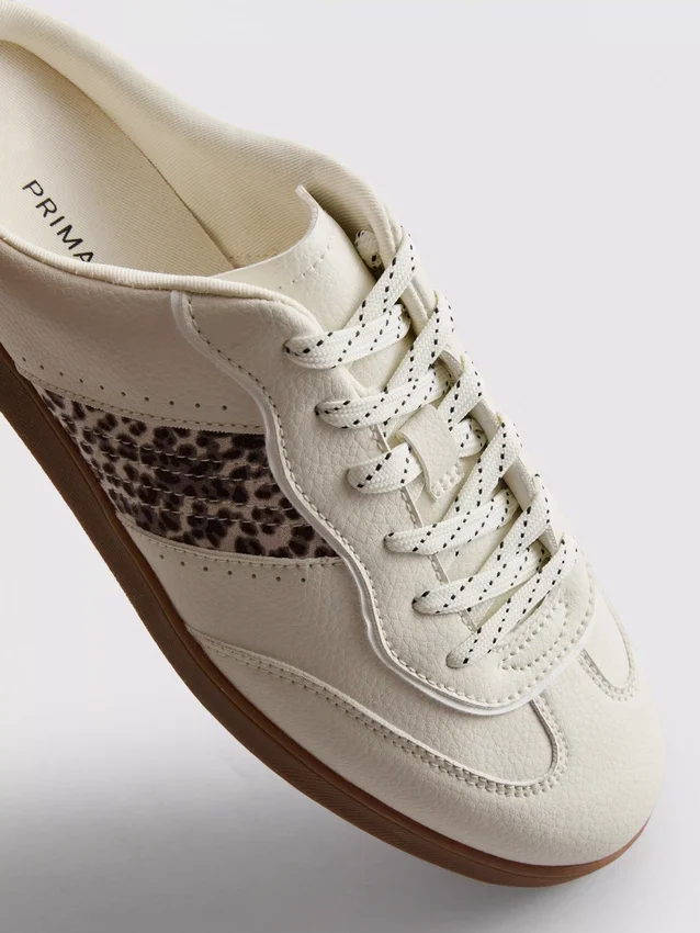 Zapatillas sin cordones con suela de hule