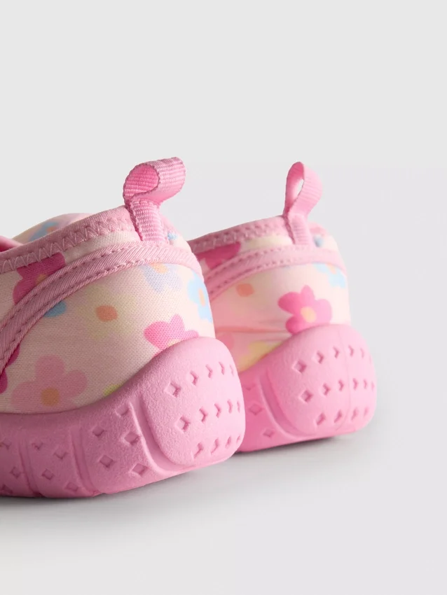 Zapatos de natación