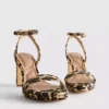 Zapatos de tacón con plataforma y textura de leopardo